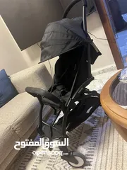  2 عرباية baby yoya  تصلح للطياره