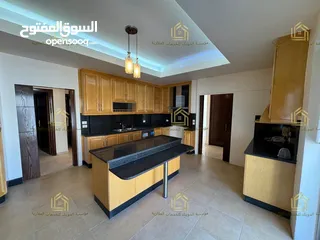  1 عرض فاخر --- جديد لم يسكن ----