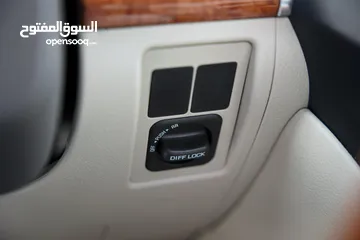  21 تويوتا لاند كروزر (GXR 2015 (V8 وارد صيانة الشركة ( طلب خاص 60th) مالك واحد بحالة الوكالة