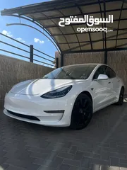  5 Tesla Model 3 Standard Plus