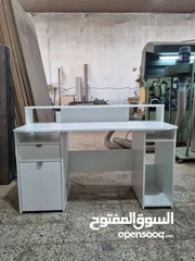  14 مكتب طاولة جيمنج زاويه متوفر بعدة موديلات والوان مناسبه للدراسة والالعاب
