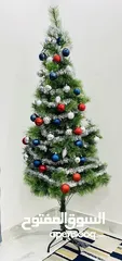  3 Large Christmas Tree with 45 Decorating Pieces شجرة ميلاد بحالة ممتازة للبيع بدواعي السفر