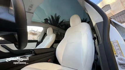  19 Tesla model Y 2021