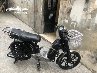  2 دراجه كهربائيه للبيع