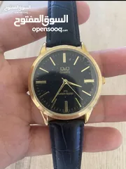  9 ساعة ماركة q&q بسعر رخيص وقابل للبدل