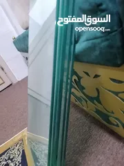  2 ارفف زجاج سوكريت للبيع