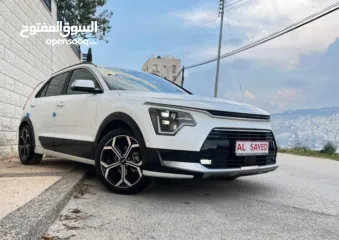  2 فل مسكر مع فتحة Kia Niro 2024-23
