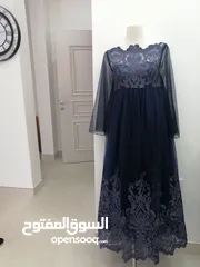  3 فساتين سهرة للبيع