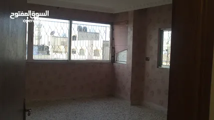  1 طابق 3 للبيع