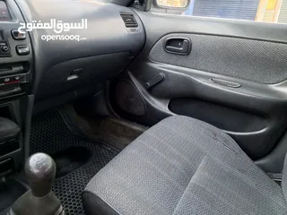  6 تويوتا كورولا موديل 1993 جير عادي