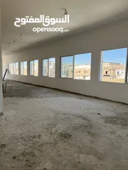  16 طابق 2 للايجار في ماركا الشمالية قرب المركز الأمني شارع يحيى ابن المختار عماره رقم 28 المجمع الكريم.