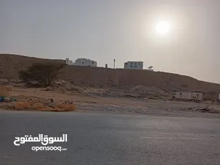  4 ثلاث أراضي سكنية للبيع في مرتفعات بوشر خلف منطقة المنى