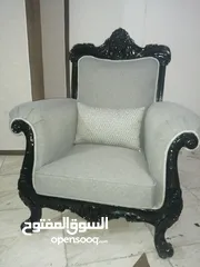  20 تنجيد جميع انواع الكنب والجلسات العربيه والخليجيه  وصيانه الكنب داخل المنزل