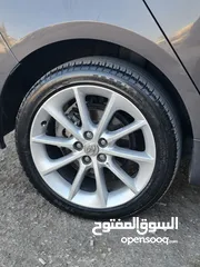  4 جنط لكزس مقاس 17 الجنط خالي من الكسور او الشعور  دهانه نضيف فيه كم نكشه غير واضحات  عليه طقم كوشوك ت