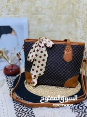  4 الحقائب النسائية Louis Vuitton