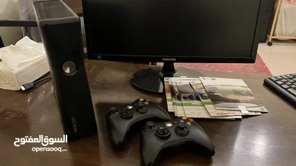  1 Xbox 360, and two joystick and with 6 games!