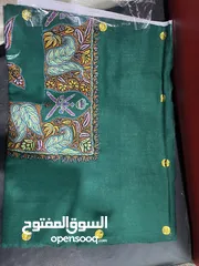  1 طقم مصار وشال بشعار السلطاني