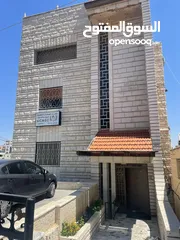  1 للايجار طابق كامل من المالك مباشره في عمارة خاصة