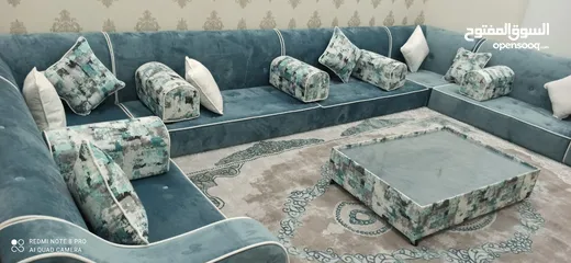  6 wallpaper curtqins sofa carpet