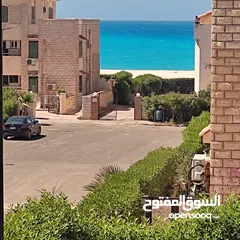  10 شاليه صف رابع من البحر