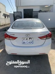  4 هيونداي النترا