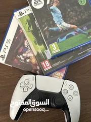  2 مع جهازين  PS5  سوني 5 و ثلاث سيديات / اقرص 3CDS 2 controller