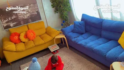  2 صوفات بحاله ممتازه