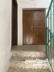  1 حي الامير محمد الشارع الرئيسي بلقرب من صيدليه اياس