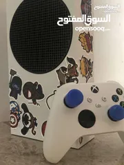  3 Xbox series s بحاله ممتازة جدا