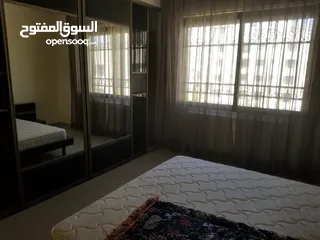  3 شقه مساحة 228 متر للبيع