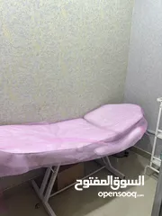  5 Fully Equipped Ladies Salon with License for Sale