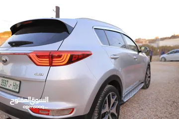  11 كيا سبورتج جتي لاين 2016فلل اضافات مع فتحة سقف بنوراما للبيع بسعر حررررق كاش نخب و ماتور 2000ديزل