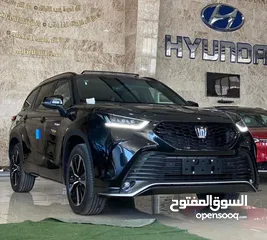  6 تويوتا كروان 2023 عداد زيرو جيب 7 ركاب دفع رباعي
