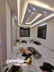  13 فيلا للبيع