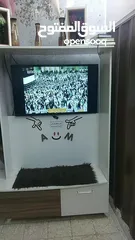  7 بوفيه تلفزيون بحالة جيدة