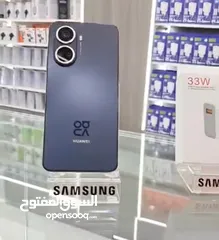  1 مستعمل ايام Nova 10 se رام 16 جيجا 256 بدون كرتونه هدية كفر ولزقة وشاحن متوفر توصيل