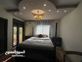  3 شقه مميزه مفروشه للايجار في البيره قرب مطعم سامر