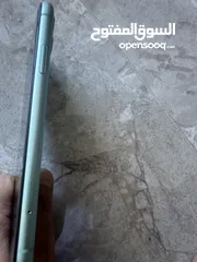  4 iphone 11 (256g) شغال 100‎%‎