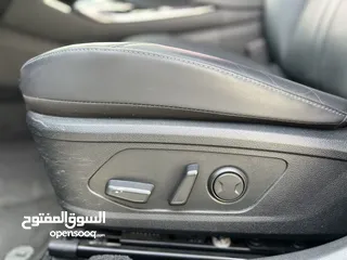  10 Hyundai SONATA HYBRID 2020