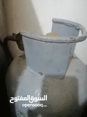  1 جرة غاز فاضيه