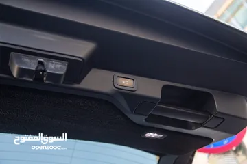 7 Range Rover sport 2020 Autobiography Plug in hybrid Black package