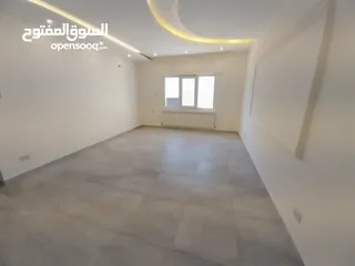  14 روف دوبليكس للأيجار ( جزء من فيلا ) ( Property 38746 )-175034672