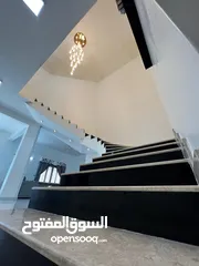  26 منزل للبيع