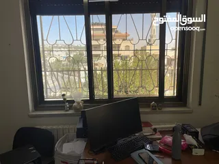  26 للايجار طابق كامل من المالك مباشره في عمارة خاصة