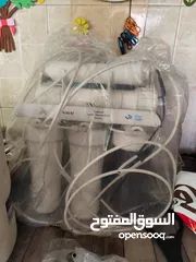  2 فلتر ماء مستعمل بحاجه صيانه خفيفه ..باب اكورديون لون سكني فاتح