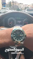  2 ساعة اصليه مع جميع اغراضها