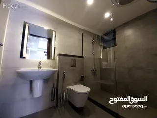  6 شقة للايجار في الويبده  ( Property 33672 ) سنوي فقط