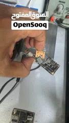  20 خدمة تصليح الهواتف و الايباد  متوفر شاشات وجميع قطع الغيار بأسعار الجملة ضمان على جميع الخدمات