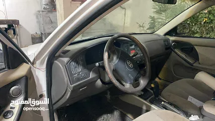  4 هونداي افانتي