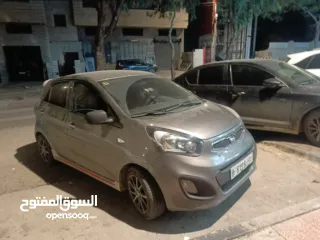  4 كيا بيكانتو 2013 ماتور 1250 بسعر محرقه 27500 ألف نقدا